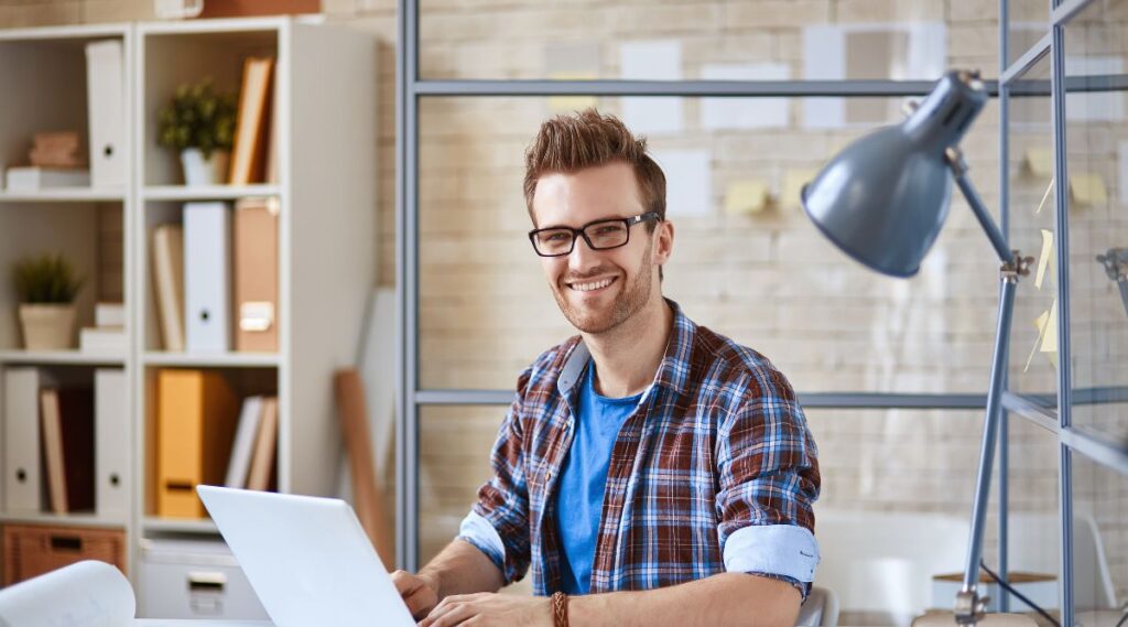 Một số trang web tìm việc freelance uy tín